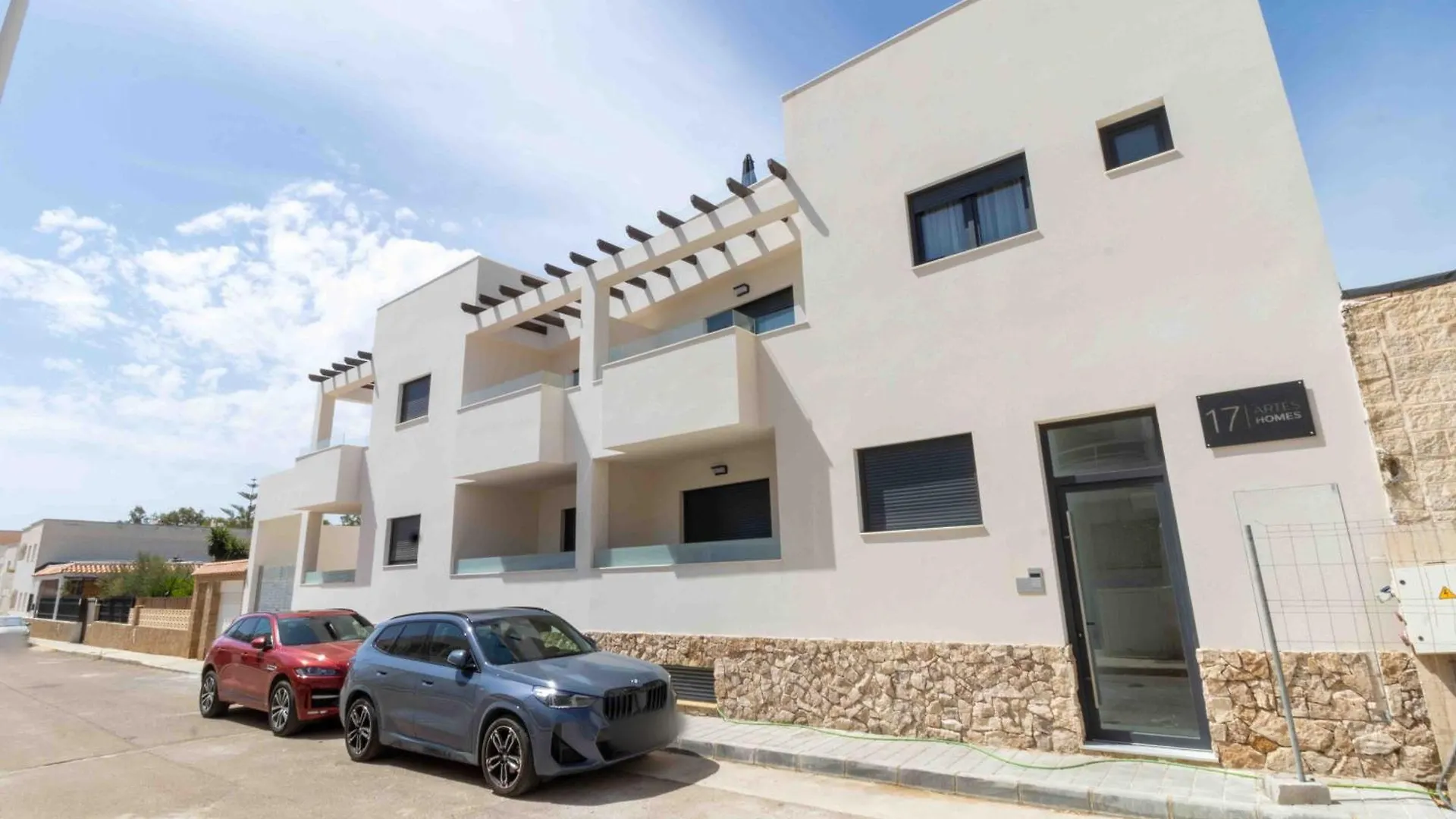 Apartment Artes Homes San Jose  Spain